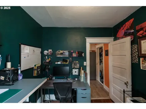 2320 5th Street NE Salem OR 97301