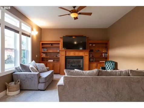 126 Cypress Court Winchester OR 97495
