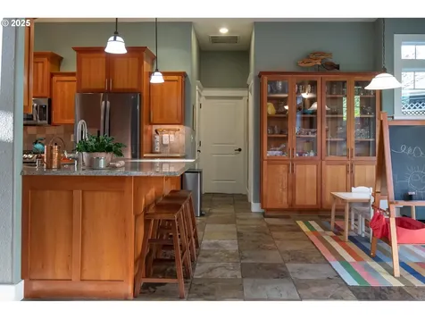 126 Cypress Court Winchester OR 97495
