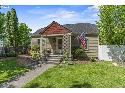 531 16th Avenue Longview WA 98632