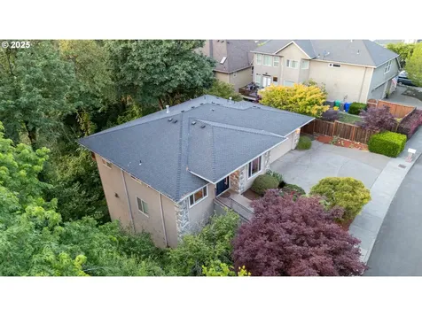 11929 SE Lexington Street Portland OR 97266