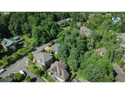 11929 SE Lexington Street Portland OR 97266