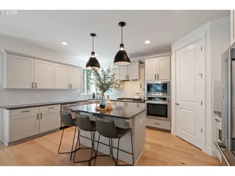 5466 N 91st Avenue Camas WA 98607