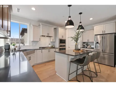 5466 N 91st Avenue Camas WA 98607