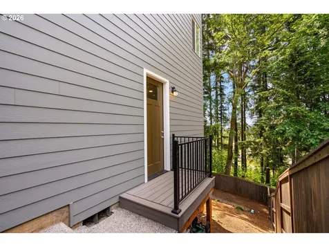 5466 N 91st Avenue Camas WA 98607