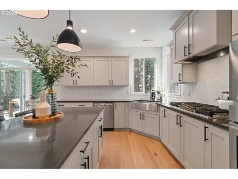 5466 N 91st Avenue Camas WA 98607