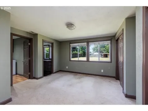 1915 NE 126th Place Portland OR 97230
