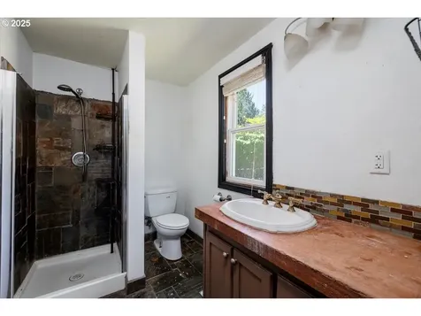 1915 NE 126th Place Portland OR 97230