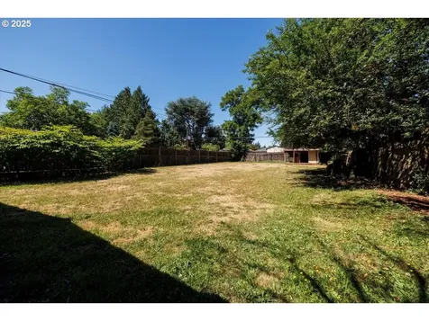 1915 NE 126th Place Portland OR 97230