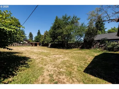1915 NE 126th Place Portland OR 97230
