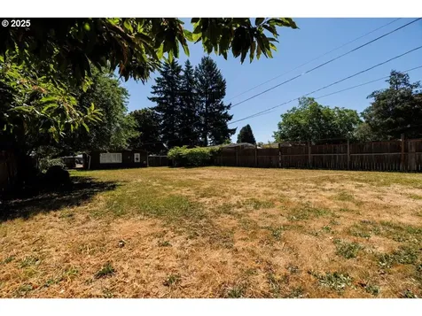 1915 NE 126th Place Portland OR 97230