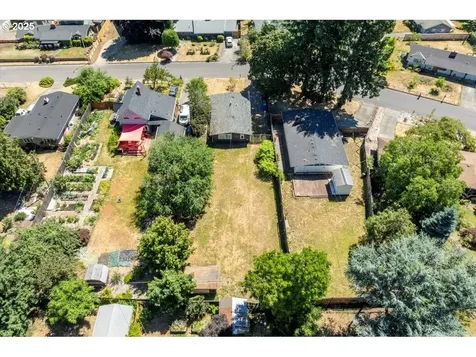 1915 NE 126th Place Portland OR 97230