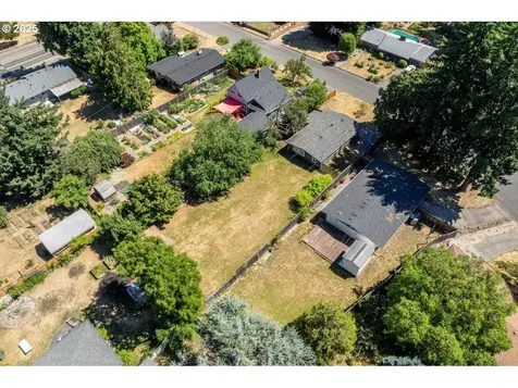 1915 NE 126th Place Portland OR 97230