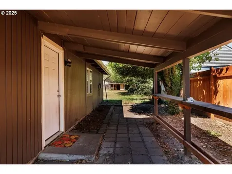 1915 NE 126th Place Portland OR 97230
