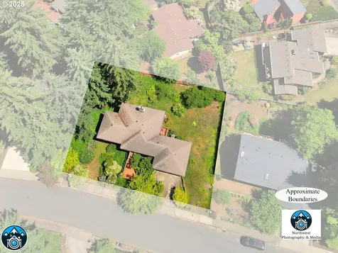 2355 Panorama Drive Eugene OR 97405