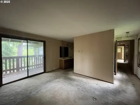 2355 Panorama Drive Eugene OR 97405