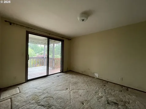 2355 Panorama Drive Eugene OR 97405