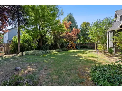 1334 N Grant Street Canby OR 97013
