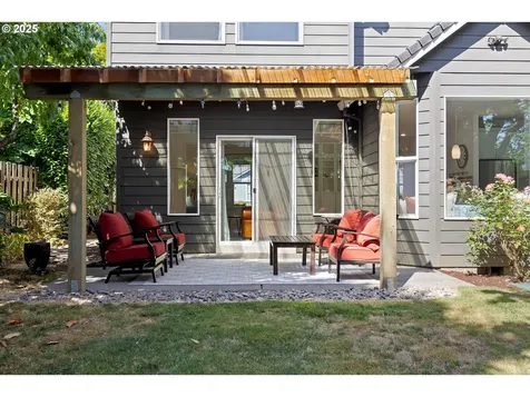 1334 N Grant Street Canby OR 97013
