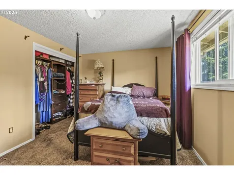 12315 NE 72nd Street Vancouver WA 98682