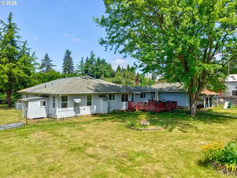 12589 Old Highway 99 Myrtle Creek OR 97457