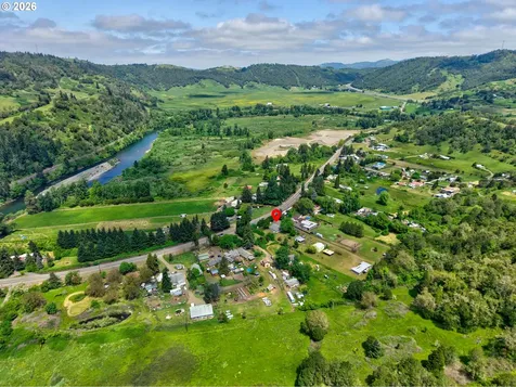 12589 Old Highway 99 Myrtle Creek OR 97457