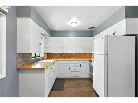 11600 SW 91st Avenue Portland OR 97223