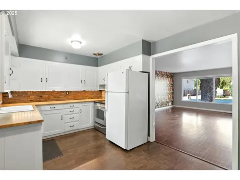 11600 SW 91st Avenue Portland OR 97223