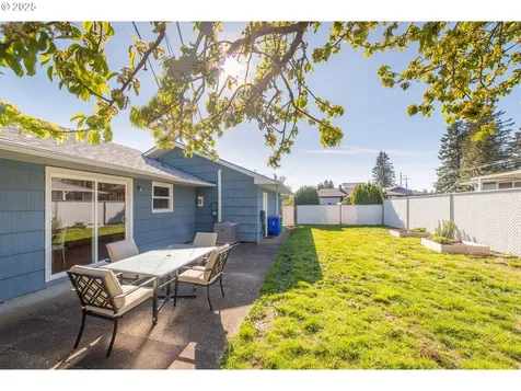 1320 SE 158th Avenue Portland OR 97233