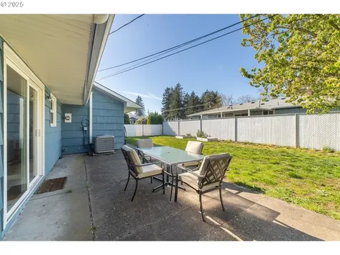 1320 SE 158th Avenue Portland OR 97233