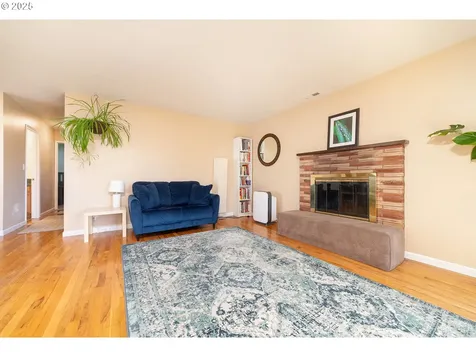 1320 SE 158th Avenue Portland OR 97233