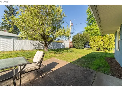 1320 SE 158th Avenue Portland OR 97233