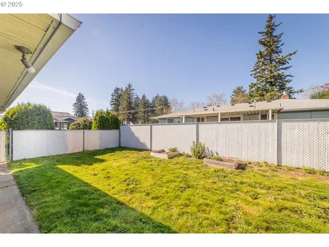 1320 SE 158th Avenue Portland OR 97233