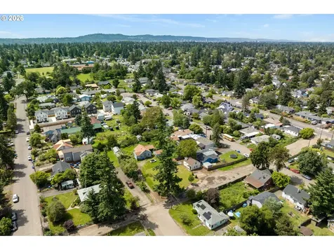7931 SE Malden Court Portland OR 97206