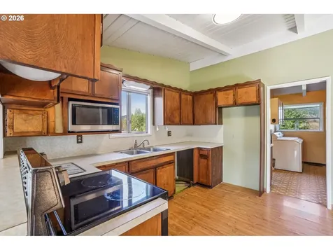 4105 Pleasant Hill Road Kelso WA 98626