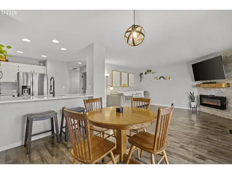 42017 NW Elmhurst Court Banks OR 97106