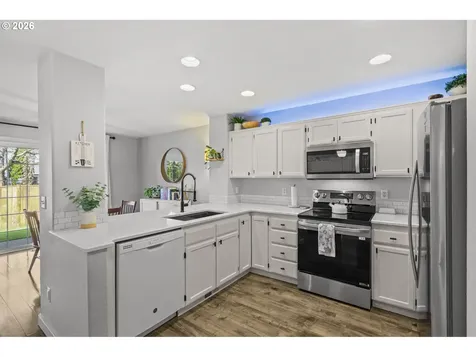 42017 NW Elmhurst Court Banks OR 97106