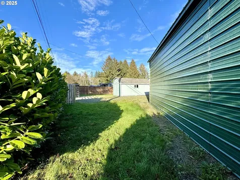 62951 SW 10th Road Coos Bay OR 97420