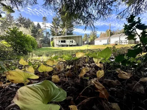 62951 SW 10th Road Coos Bay OR 97420