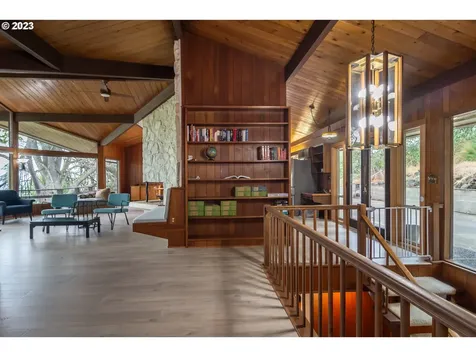 1751 Fairhill Drive Roseburg OR 97471