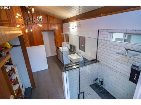 1751 Fairhill Drive Roseburg OR 97471