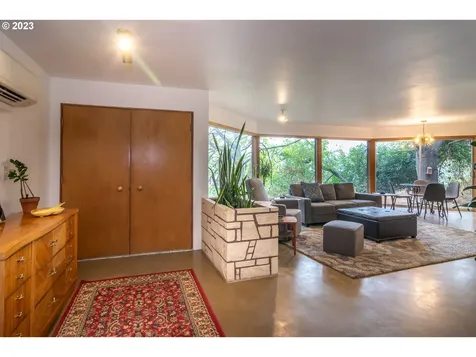 1751 Fairhill Drive Roseburg OR 97471