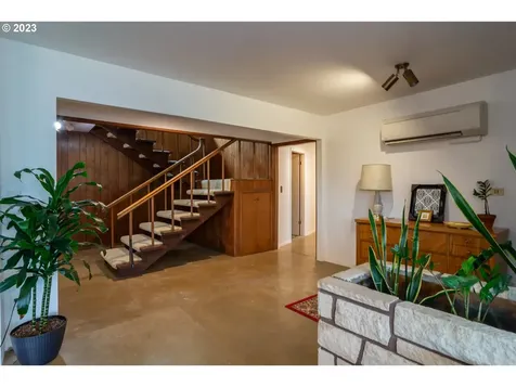 1751 Fairhill Drive Roseburg OR 97471