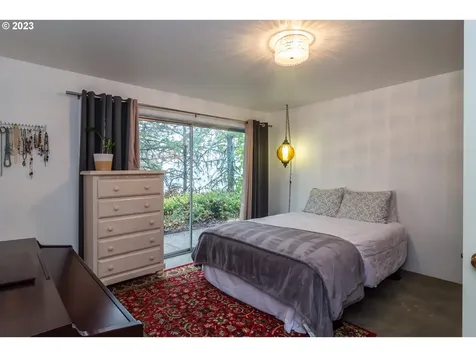 1751 Fairhill Drive Roseburg OR 97471