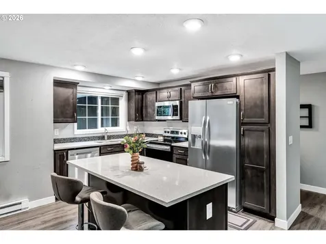 9505 SW 50th Avenue Portland OR 97219