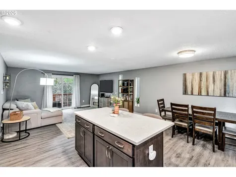 9505 SW 50th Avenue Portland OR 97219