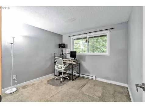 9505 SW 50th Avenue Portland OR 97219