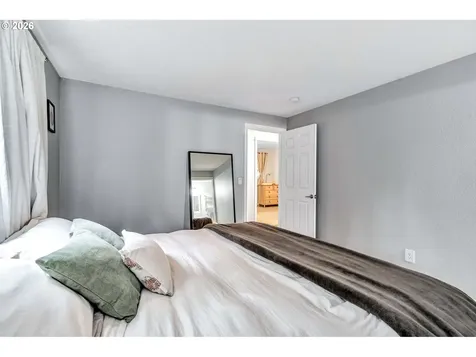 9505 SW 50th Avenue Portland OR 97219