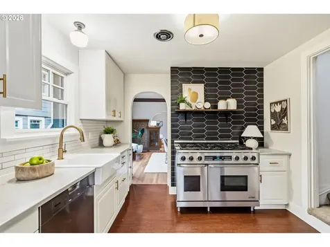 2223 NE 43rd Avenue Portland OR 97213