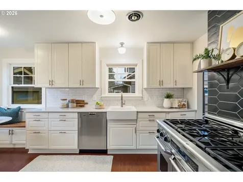 2223 NE 43rd Avenue Portland OR 97213